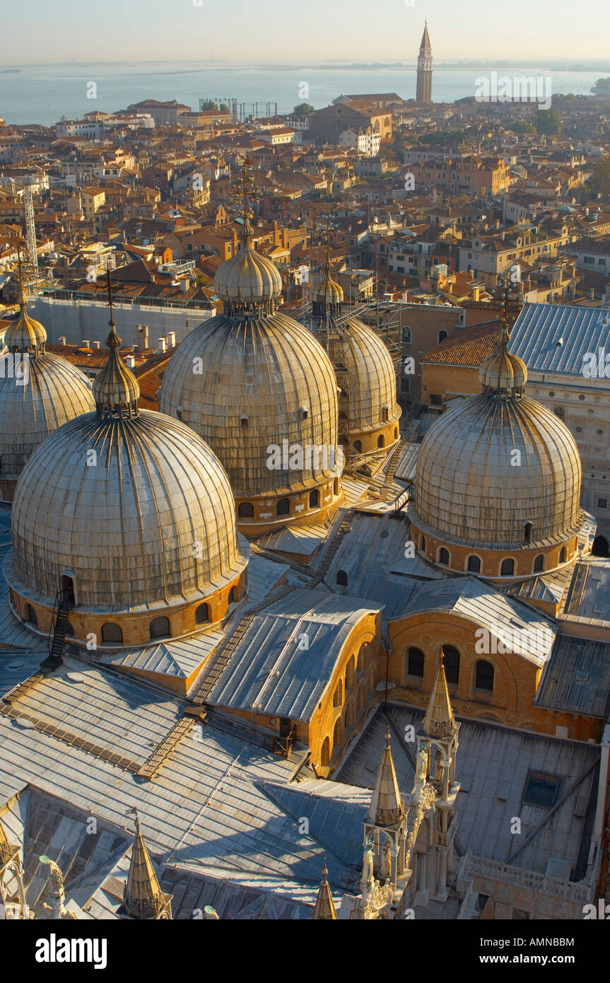 Venezia Italia. Arial vista della basilica di San Marco Foto Stock