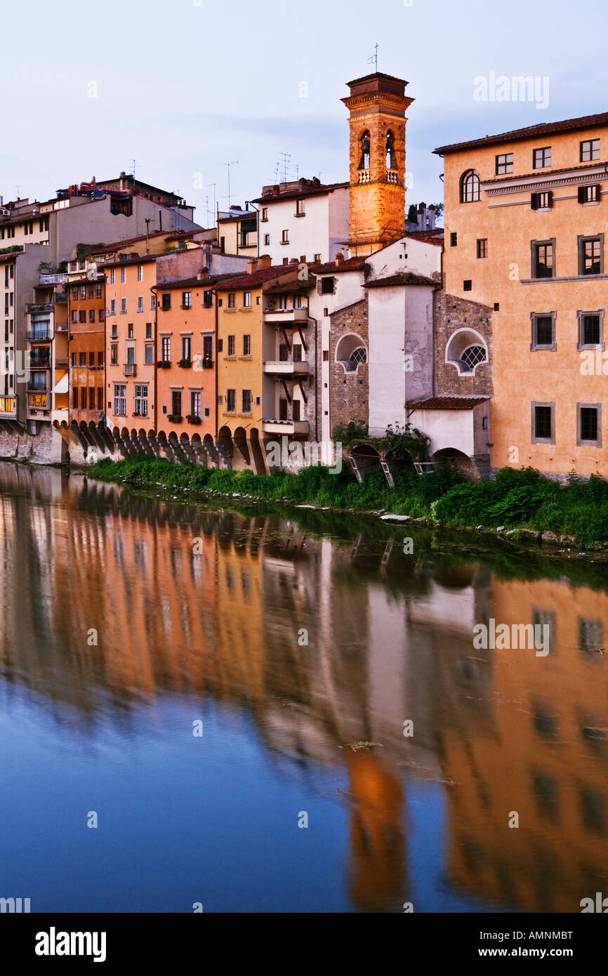 Il fiume Arno, Firenze, Toscana, Italia Foto Stock
