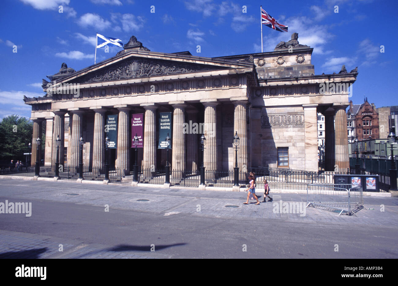 La facciata meridionale della Royal Scottish Academy building in Princes Street Edinburgh Foto Stock