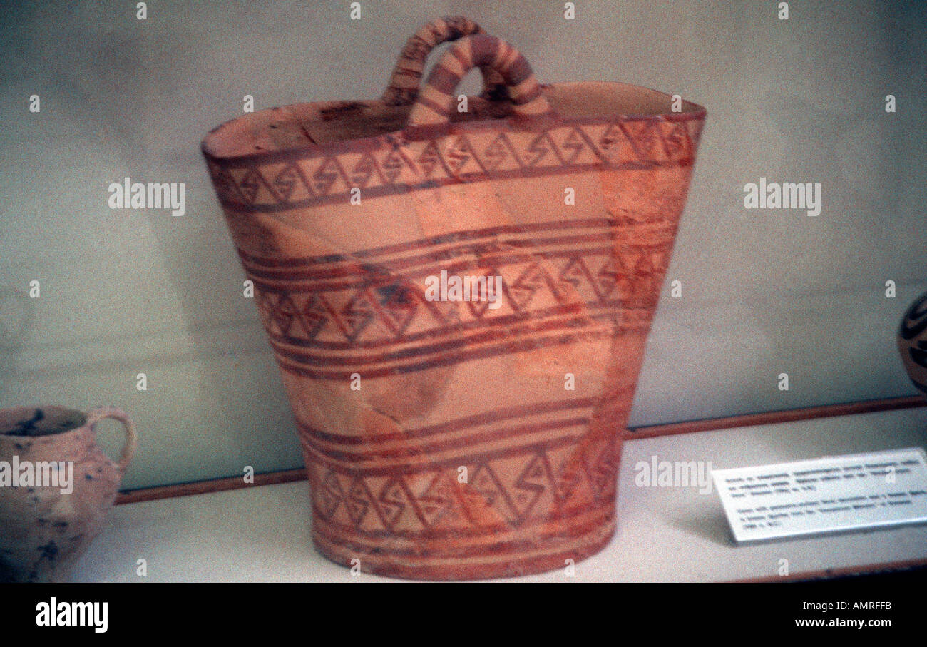 Creta Grecia Iraklion Museum Minoan cestello forma di vaso Foto Stock