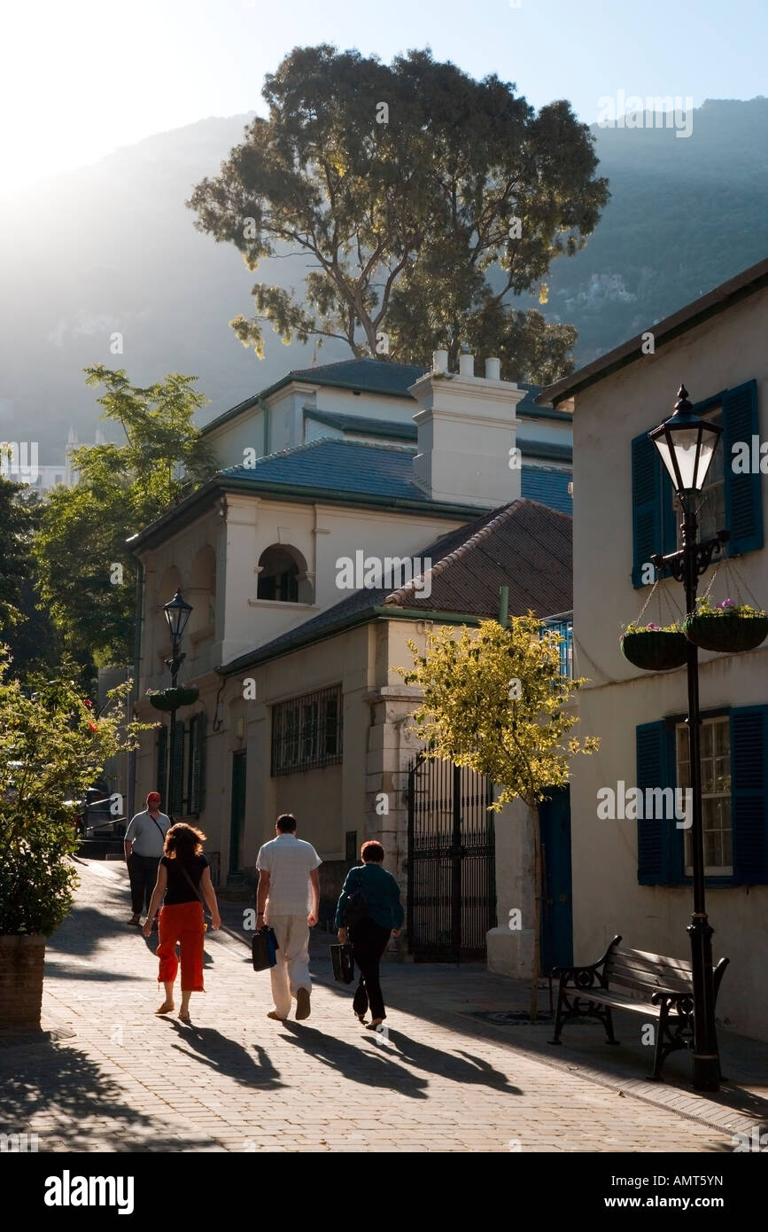 Gibilterra la mattina presto street scene inglese architettura di stile Foto Stock