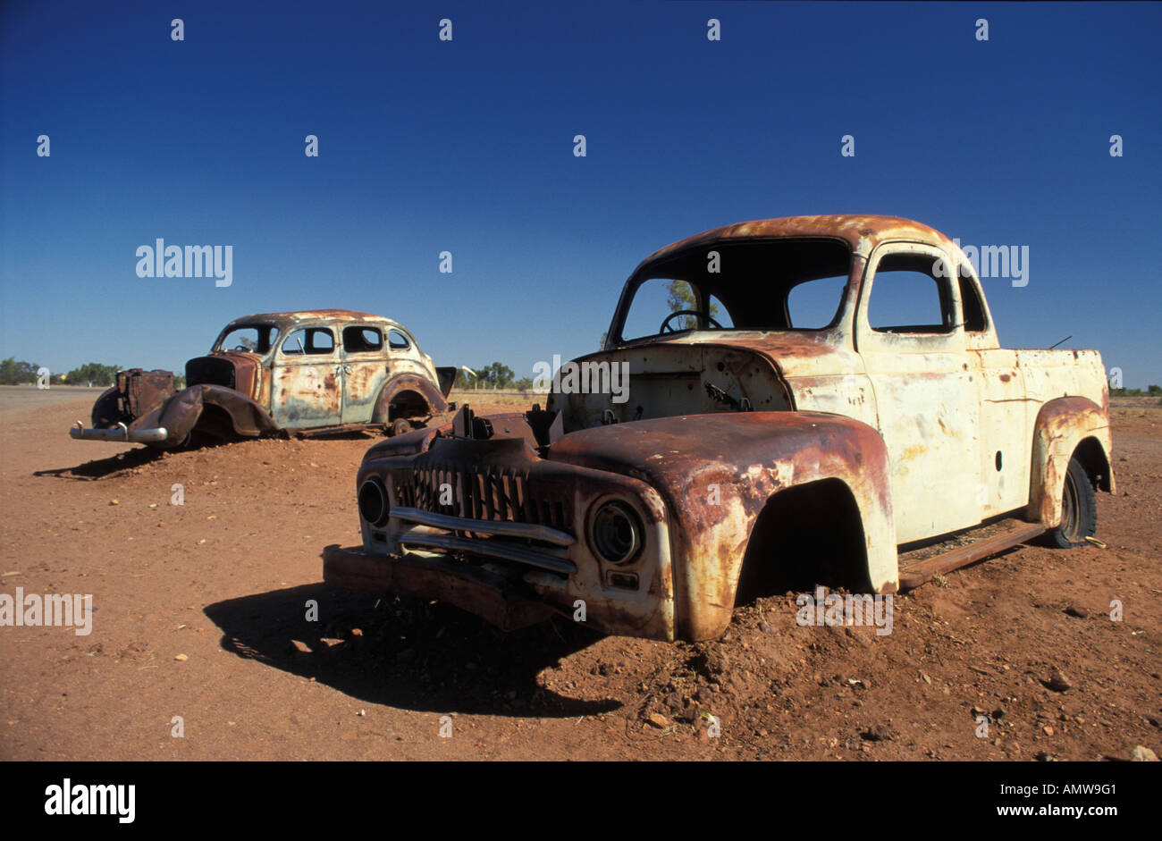 Auto rottamate nell'outback, Australia Foto Stock