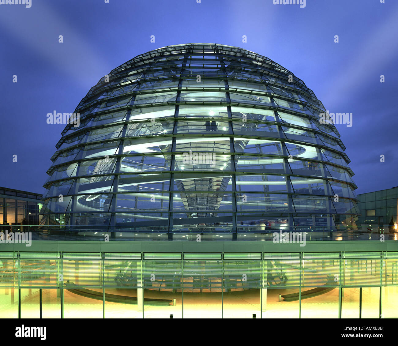 DE - BERLINO: il Reichstag (parlamento tedesco) Foto Stock