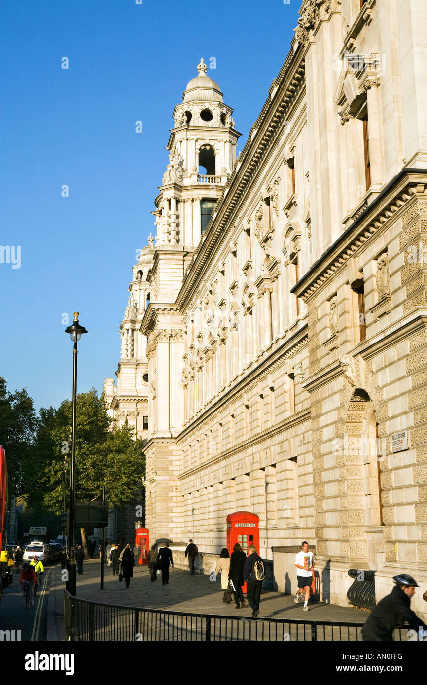 Regno Unito Londra Whitehall Great George Street edificio del Tesoro Foto Stock