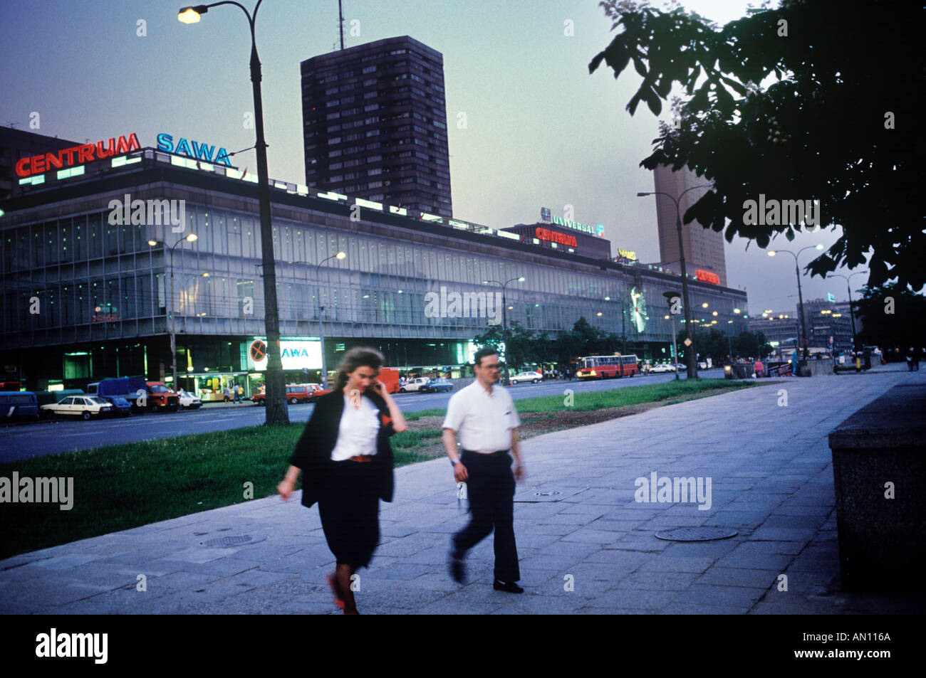 I grandi magazzini di marshalling Street Varsavia Foto Stock