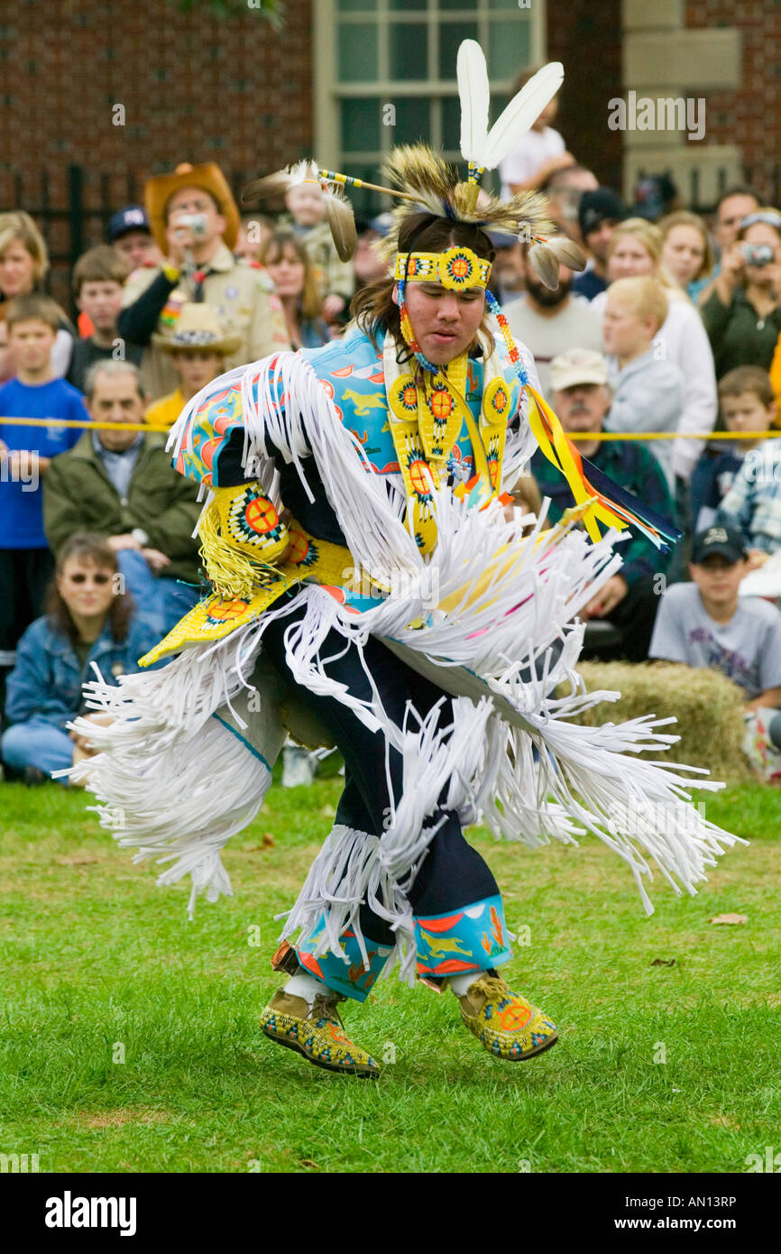 Nativi americani fumo Festival concorso di danza Saratoga Springs New York Foto Stock