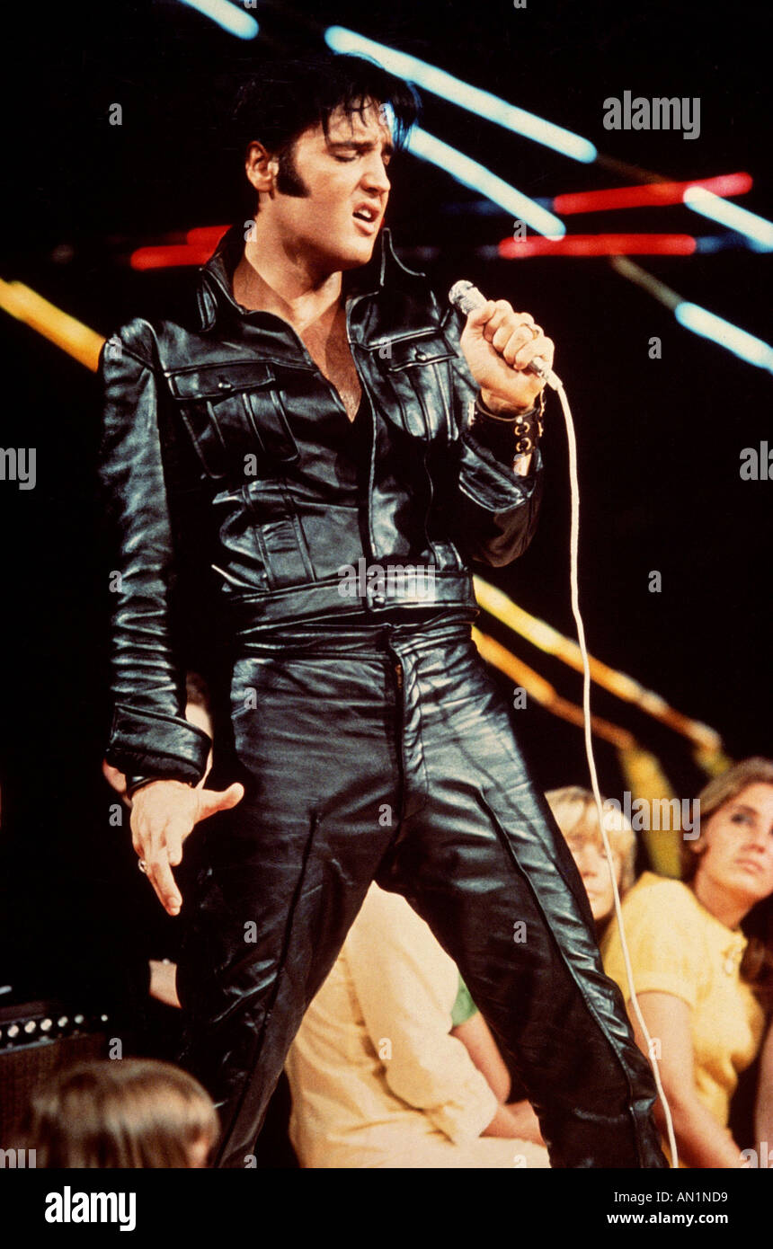 Elvis presley leather immagini e fotografie stock ad alta risoluzione -  Alamy