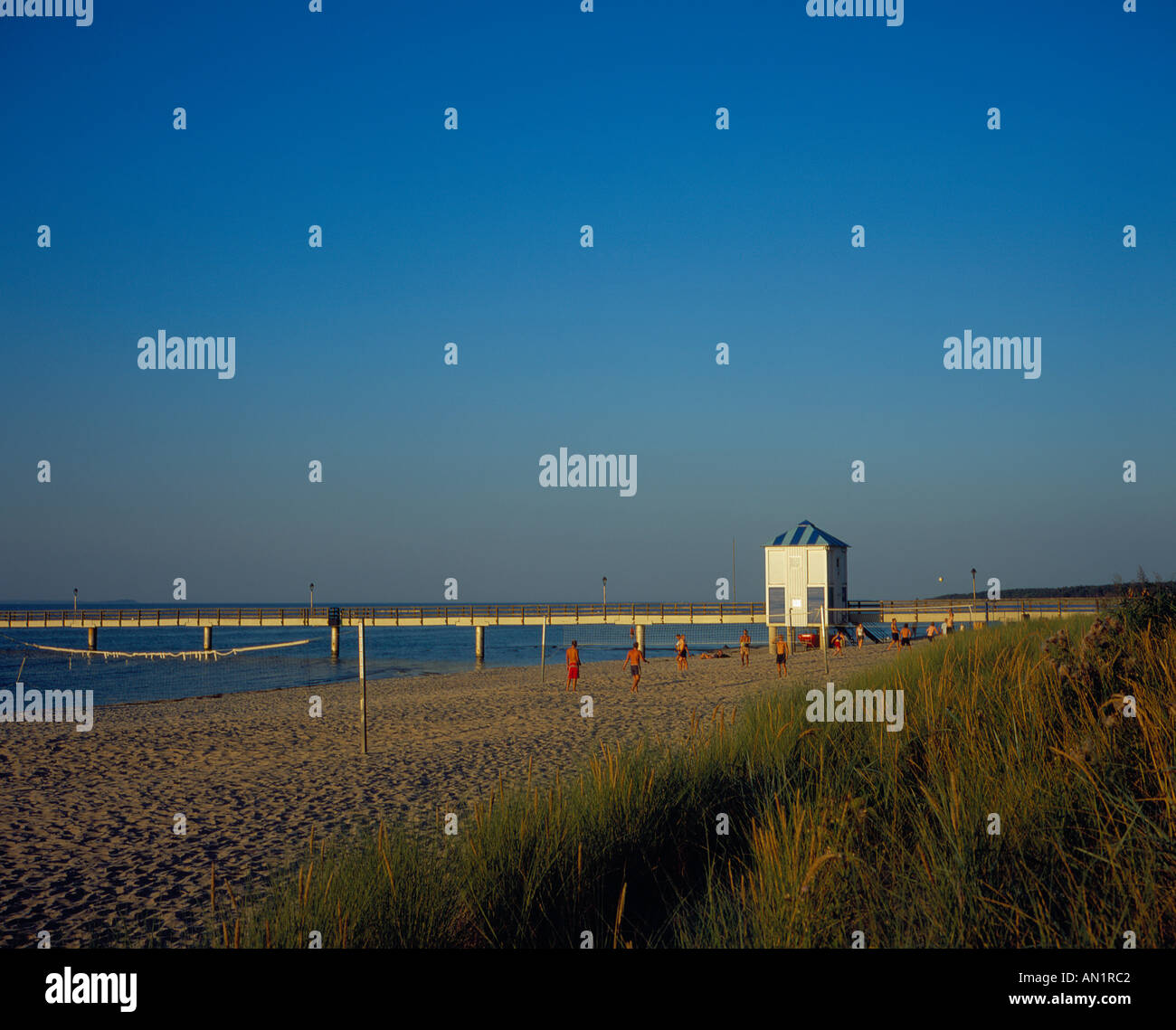 Lubmin Mecklenburg Vorpommern Seebruecke Beach volley Germania Europa. Foto di Willy Matheisl Foto Stock