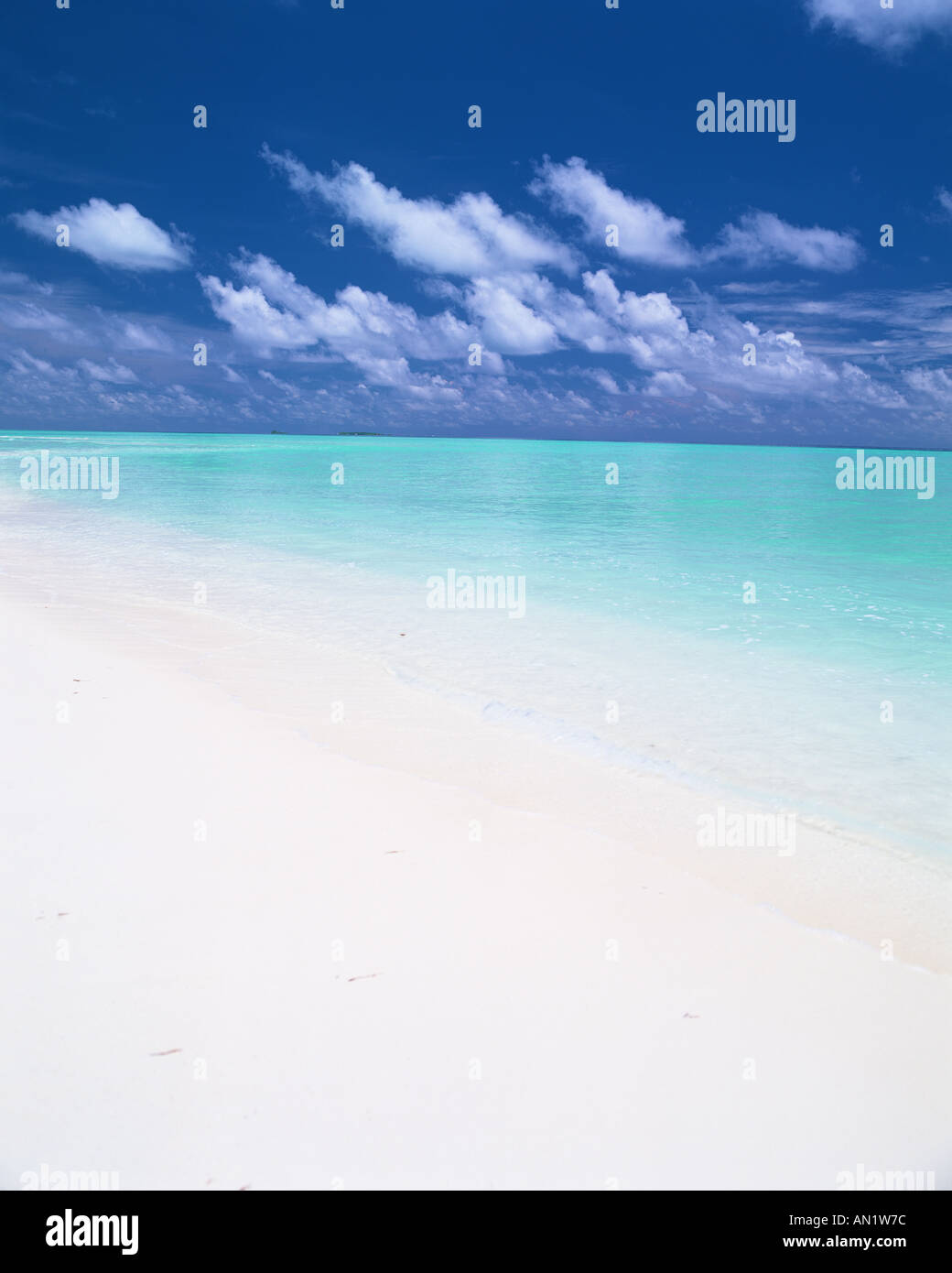 Mare delle Maldive Foto Stock