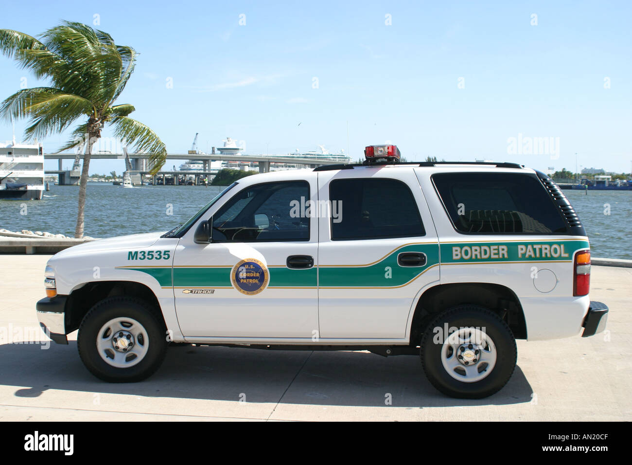Miami Florida,Bayfront Park,prodotti,esposizione di veicoli antiterrorismo correlati,equipaggiamento,veicolo Border Patrol,visitatori viaggio turistico tour Foto Stock