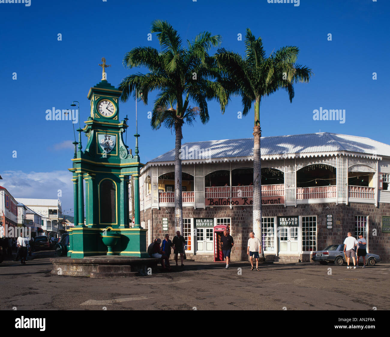 Il Circus e Berkeley monumento Basseterre St Kitts dei Caraibi Foto Stock