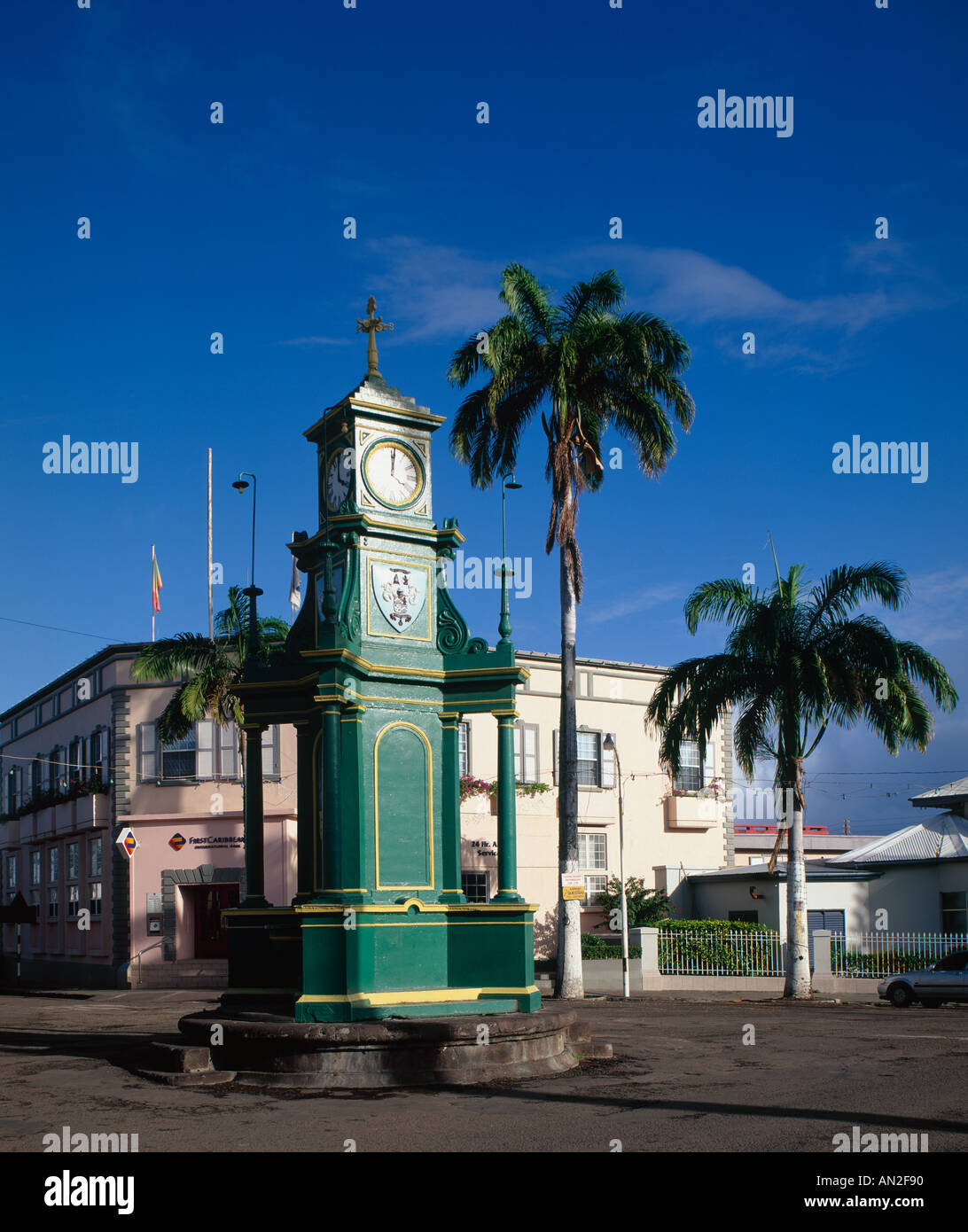Il Circus e Berkeley monumento Basseterre St Kitts dei Caraibi Foto Stock