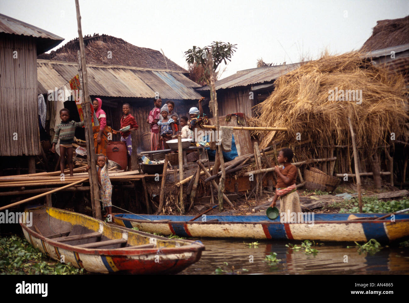 Ganvie Stilt villaggio lago Nokoue vicino a Cotonou Benin Africa occidentale Foto Stock