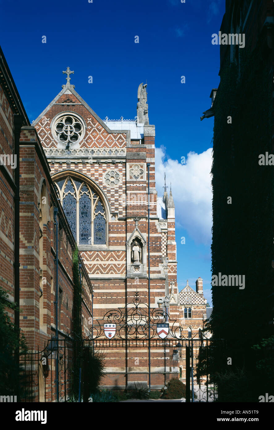 La cappella, Keble College di Oxford University Oxford 1867 - 1883. Architetto: William Butterfield Foto Stock