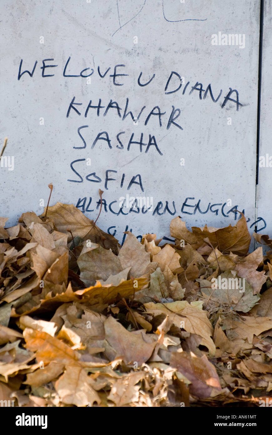 Sottopassaggio vicino al Pont d Alma dove la Principessa Diana morì nel 1997 Parigi Francia Foto Stock