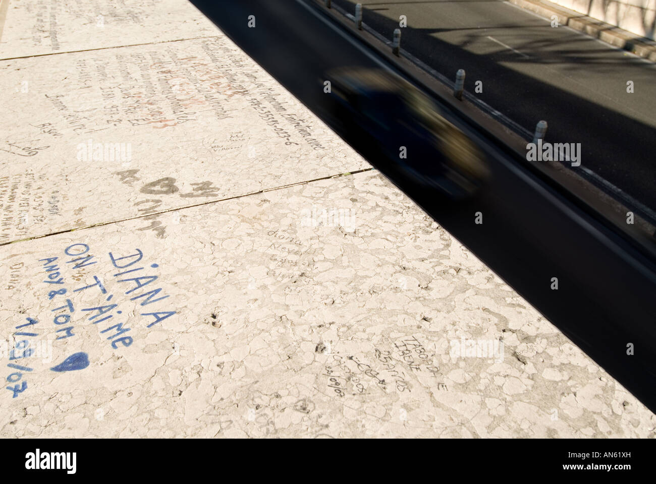 Sottopassaggio vicino al Pont d Alma dove la Principessa Diana morì nel 1997 Parigi Francia Foto Stock