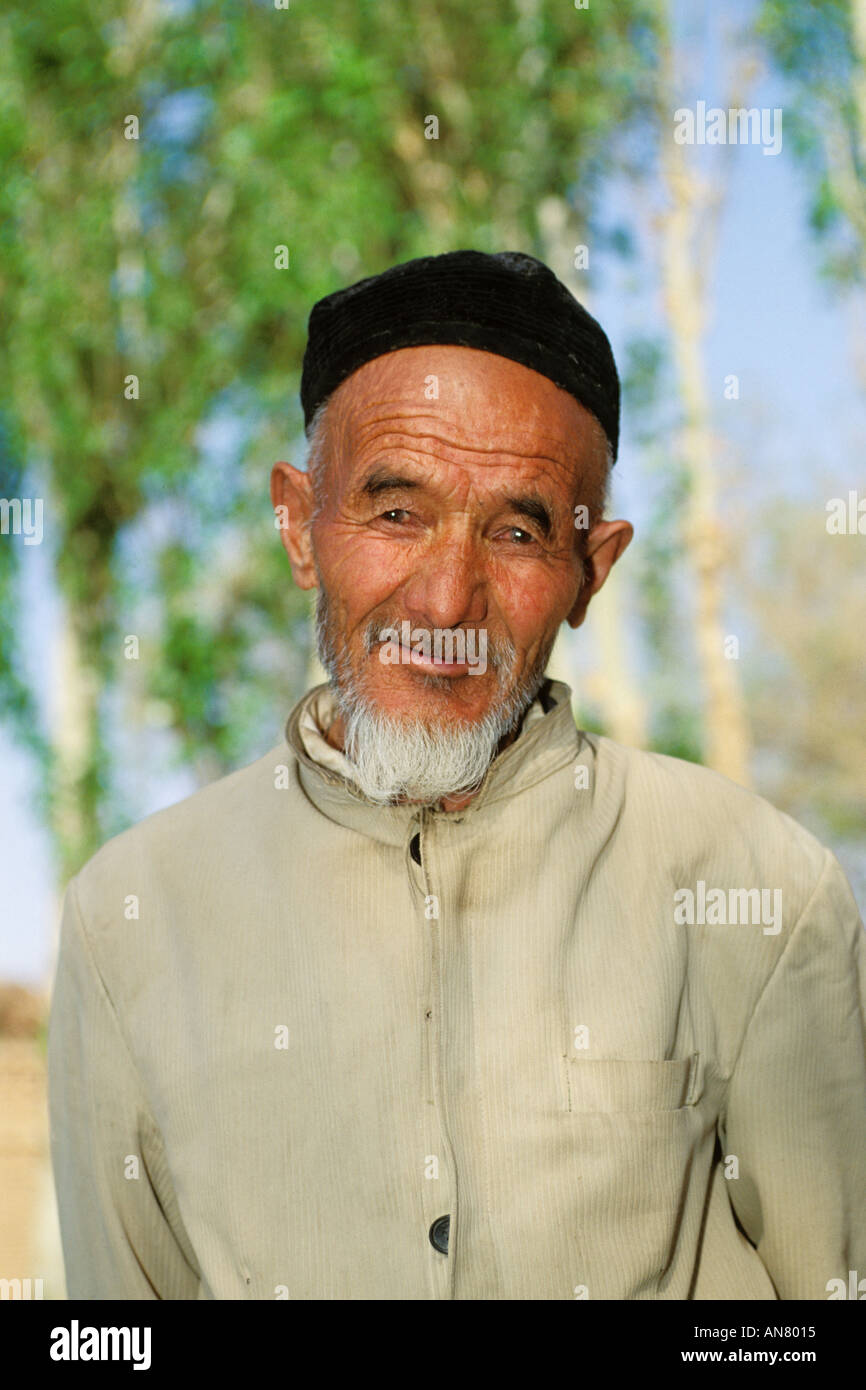 Cina, Turpan, Uighur uomo Foto Stock