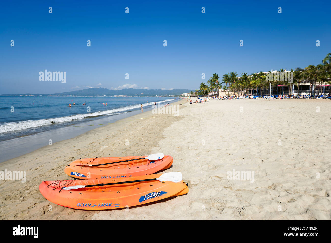 Spiaggia al di fuori del Riu Vallarta Hotel Nuevo Vallarta, Riviera Nyarit, Puerto Vallarta, Pacific Coast, Messico Foto Stock