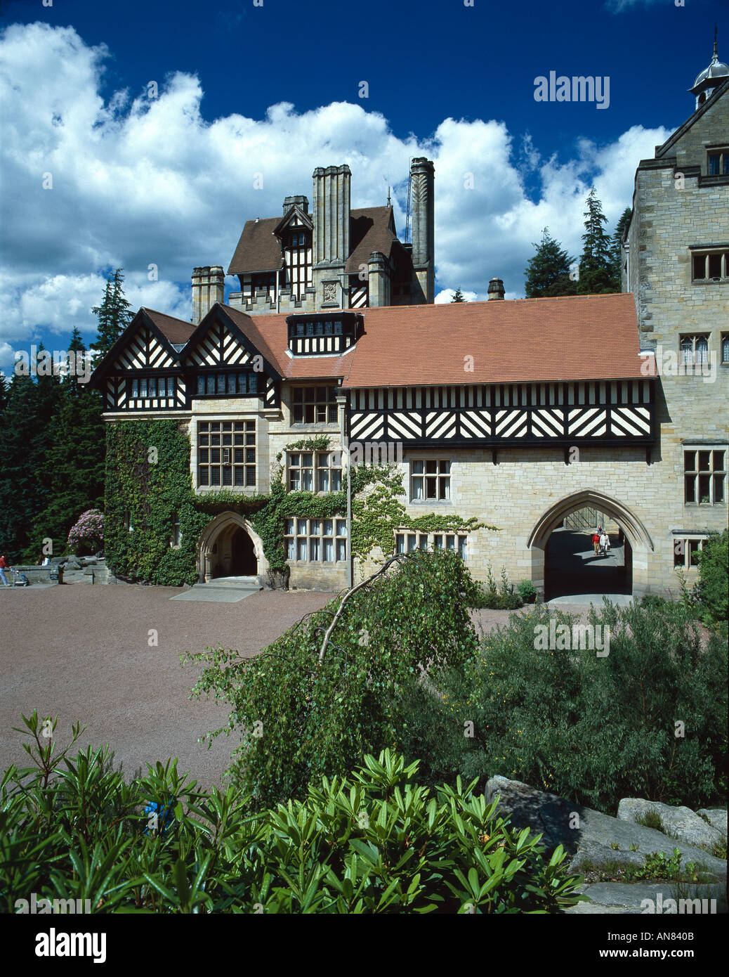 Cragside, vicino a Rothbury, Northumberland. Esterno. Architetto: Richard Norman Shaw Foto Stock