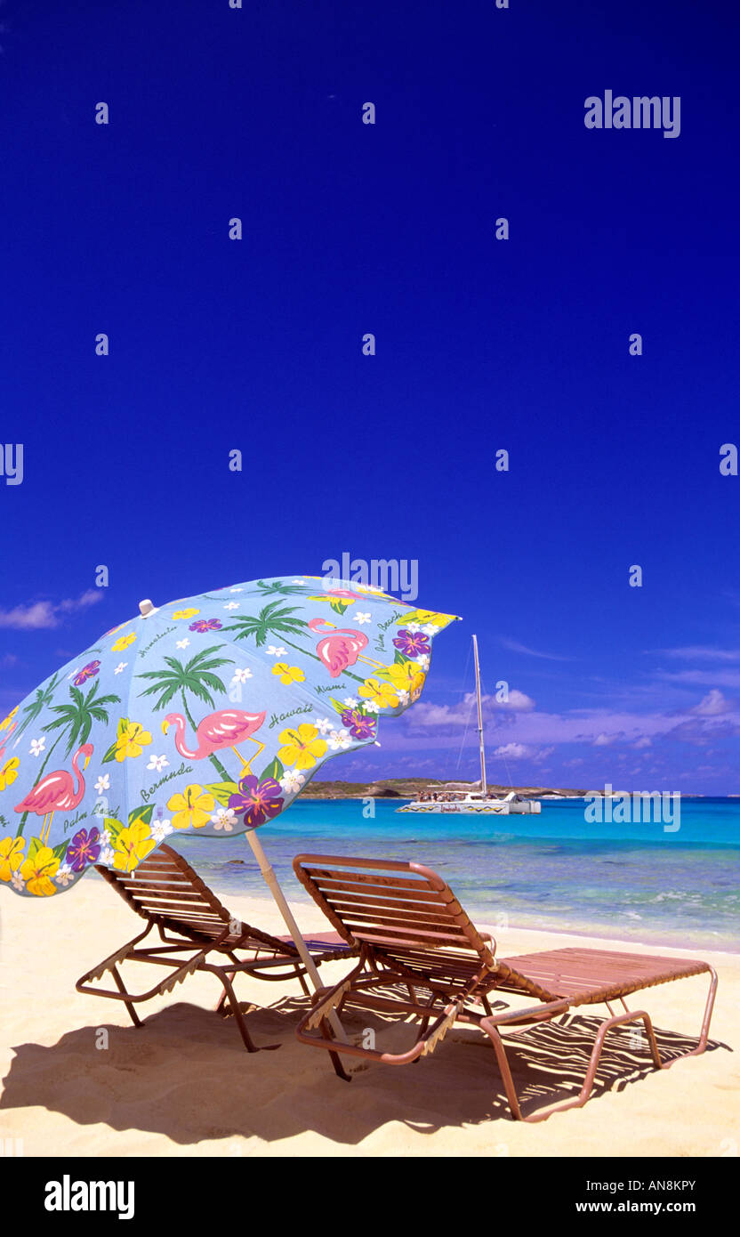 Ombrellone e sedie Abaco Bahamas Foto Stock