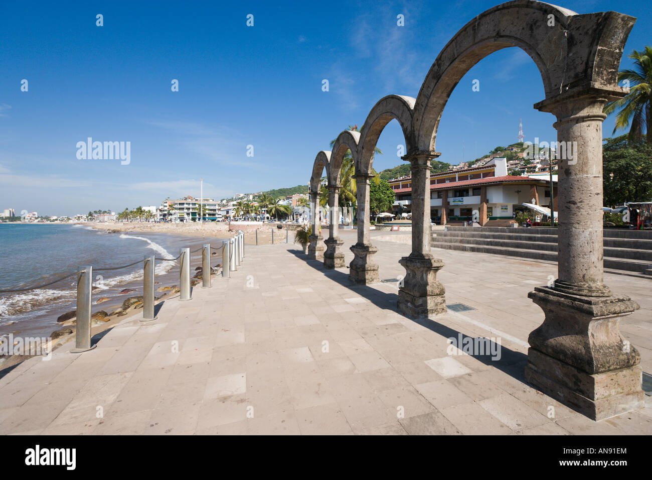 Los Arcos Open Air Theatre, Malecon, Città Vecchia, da Puerto Vallarta, Jalisco, Messico Foto Stock