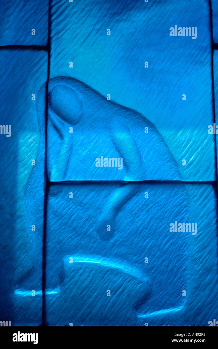 Il vetro macchiato artwork da un artista britannico esposti nel foyer del Goetheanum edificio Dornach Basilea Svizzera Foto Stock