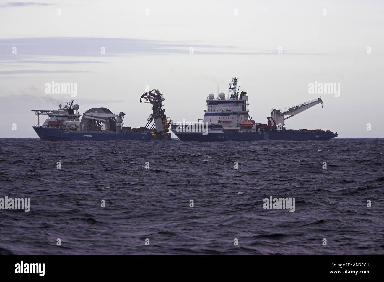 Nordica posa di cavi industria petrolifera sotto il mare 7 Foto Stock
