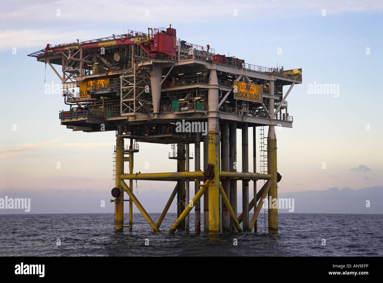 Piattaforma petrolifera Mungo Foto Stock