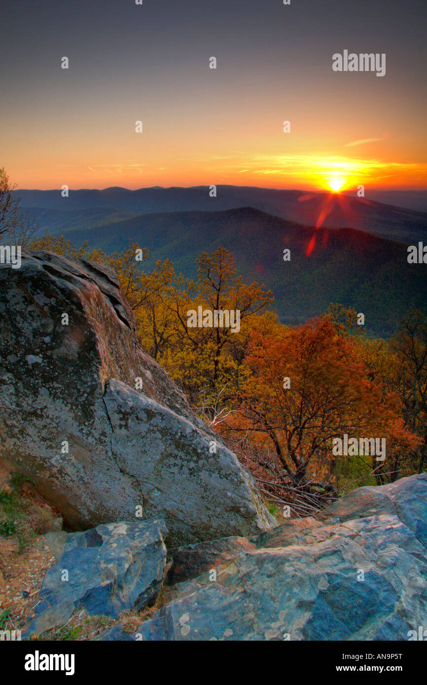 Tramonto vicino Ravens Roost, Blue Ridge Parkway, Virginia, Stati Uniti d'America Foto Stock