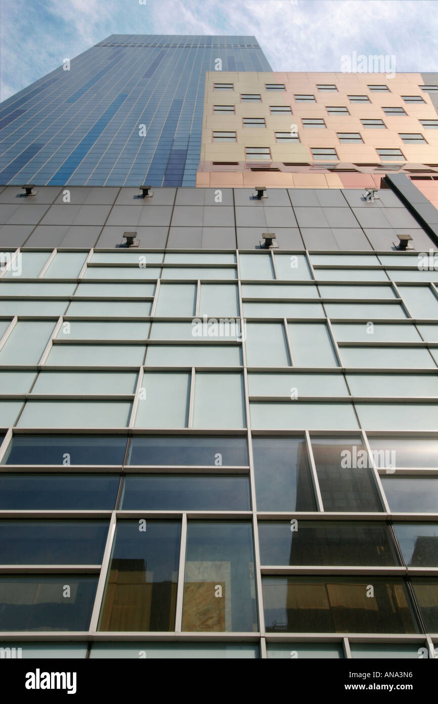 Uno Penn Plaza edificio in Mid-Town Manhattan, New York. Foto Stock