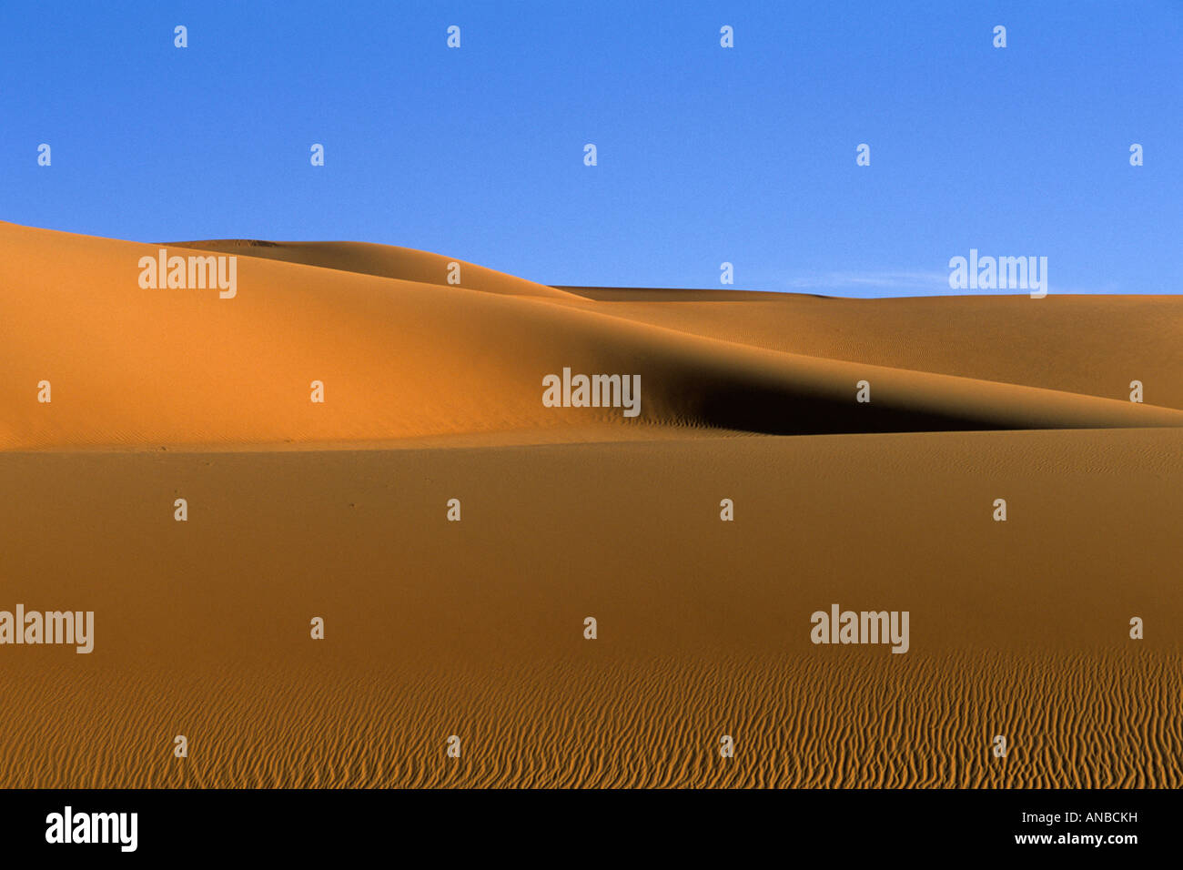 Vista astratta di dune di Erg Awbari Foto Stock
