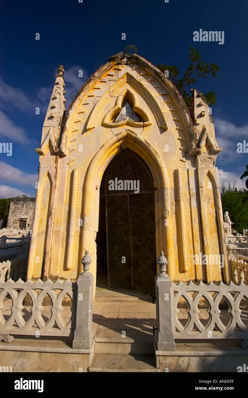 Necropoli de Cristobal Colon, Vedado, Havana, La Habana, Cuba, Antille Maggiori, dei Caraibi Foto Stock