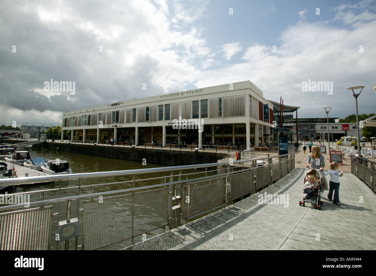Bristol sviluppo Dock Foto Stock