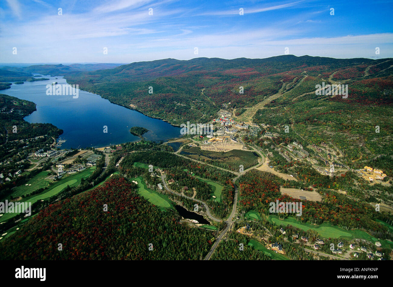 Antenna del monte Tremblant Village, Quebec, Canada. Foto Stock