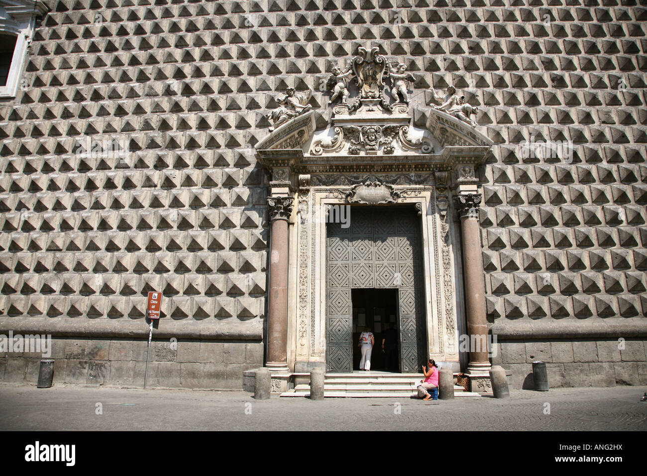 La chiesa di Chiesa del Gesu Nuovo di Napoli Italia Foto Stock