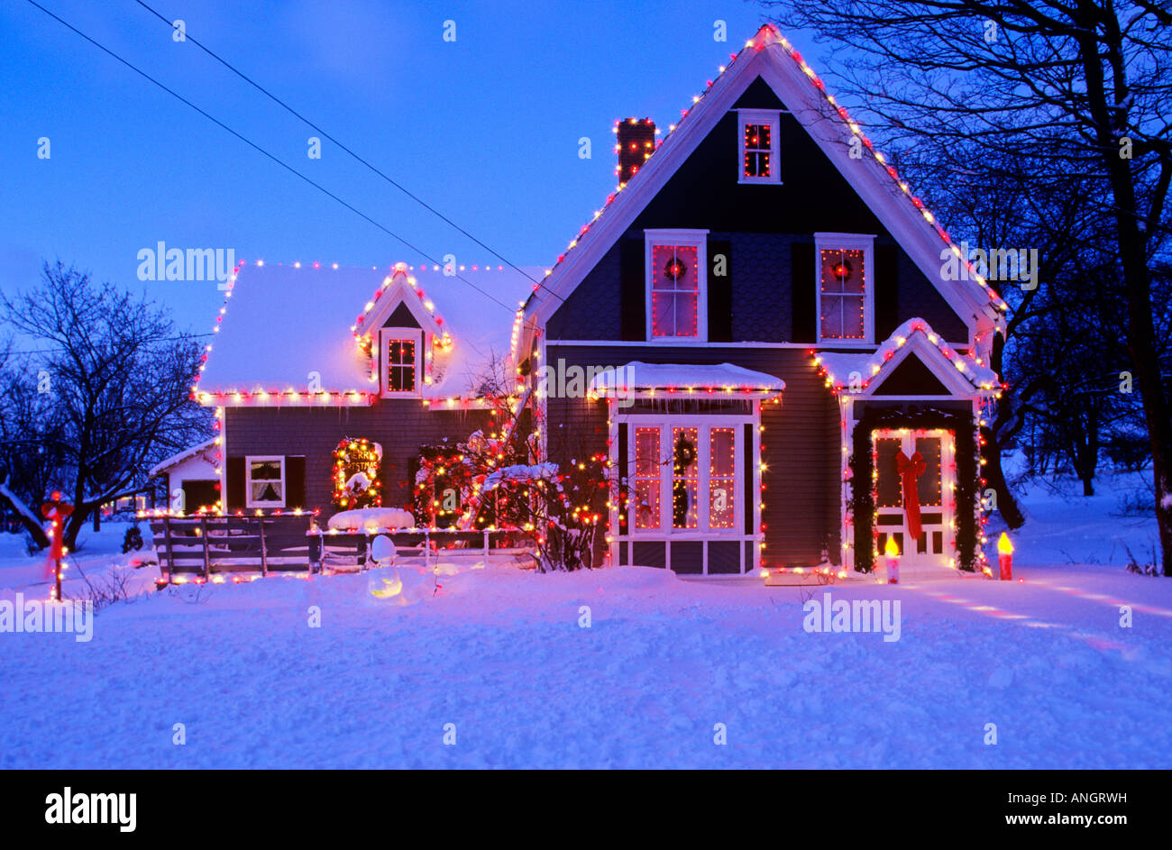 Home decorato per il Natale, Crapaud, Prince Edward Island, Canada. Foto Stock