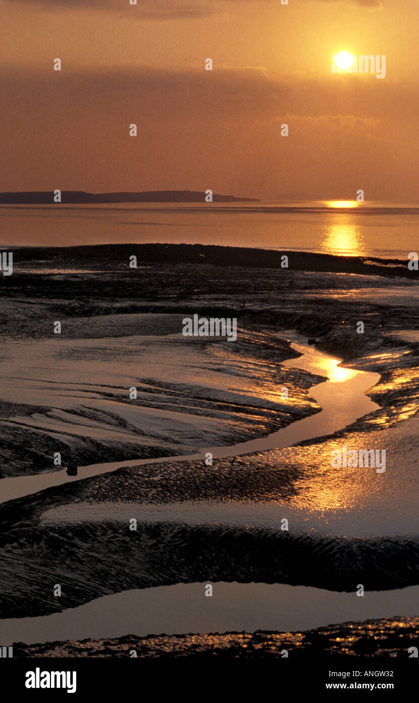 Sunset over Clevedon pillola in Severn Estuary Inghilterra Foto Stock