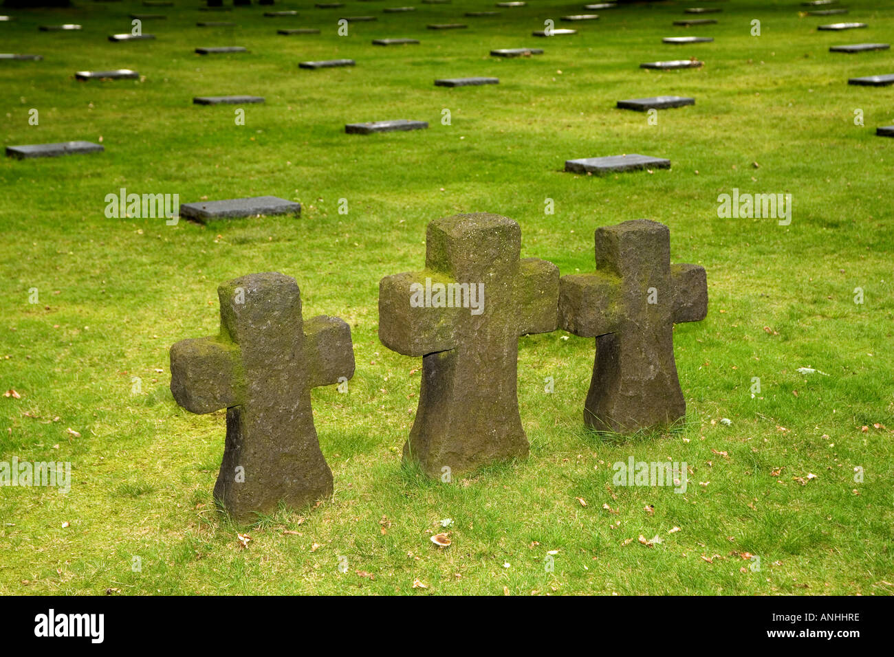 Langemark cimitero militare tedesco di WW1 soldati nei pressi di Ypres in Belgio Foto Stock