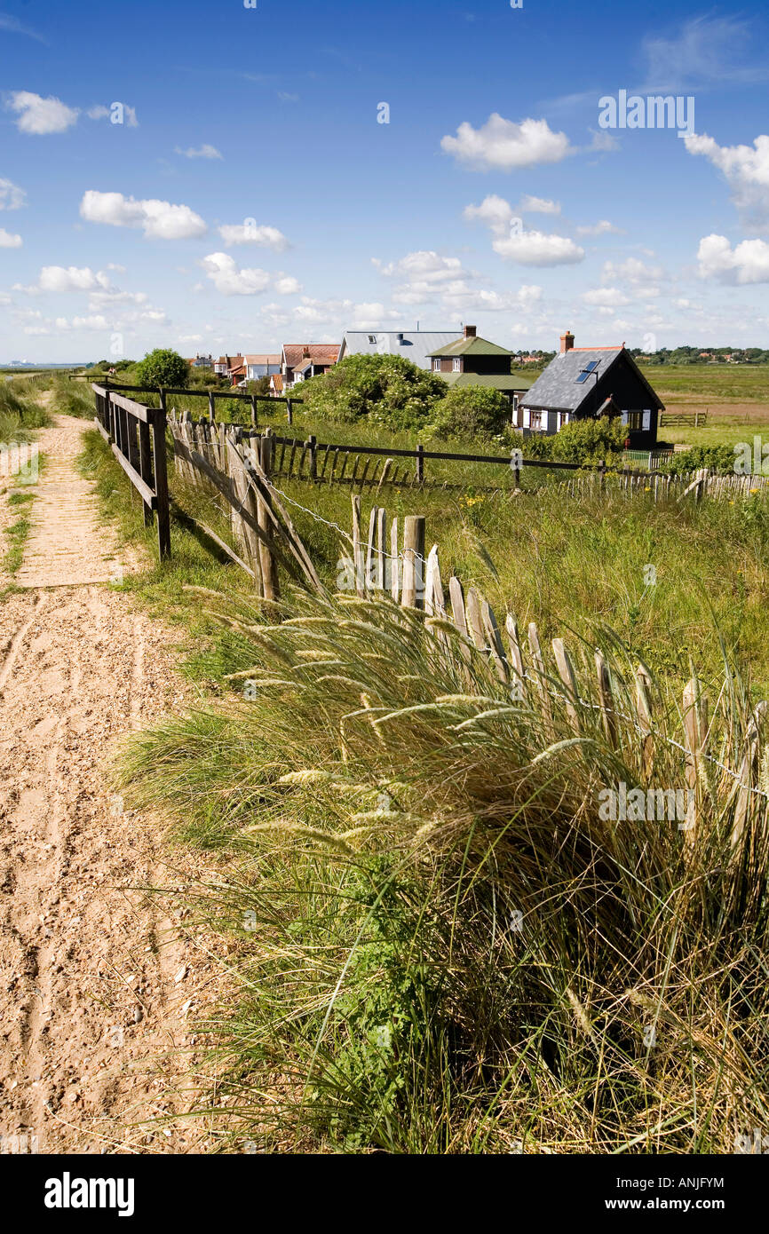 Regno Unito Suffolk Southwold percorso lungo le dune accanto a Ferry Road Foto Stock