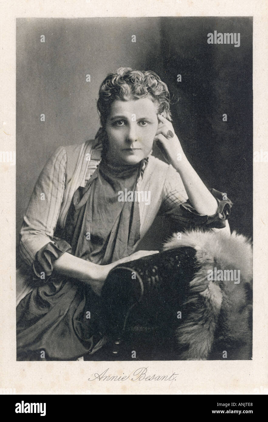 Annie Besant nel 1889 Foto Stock
