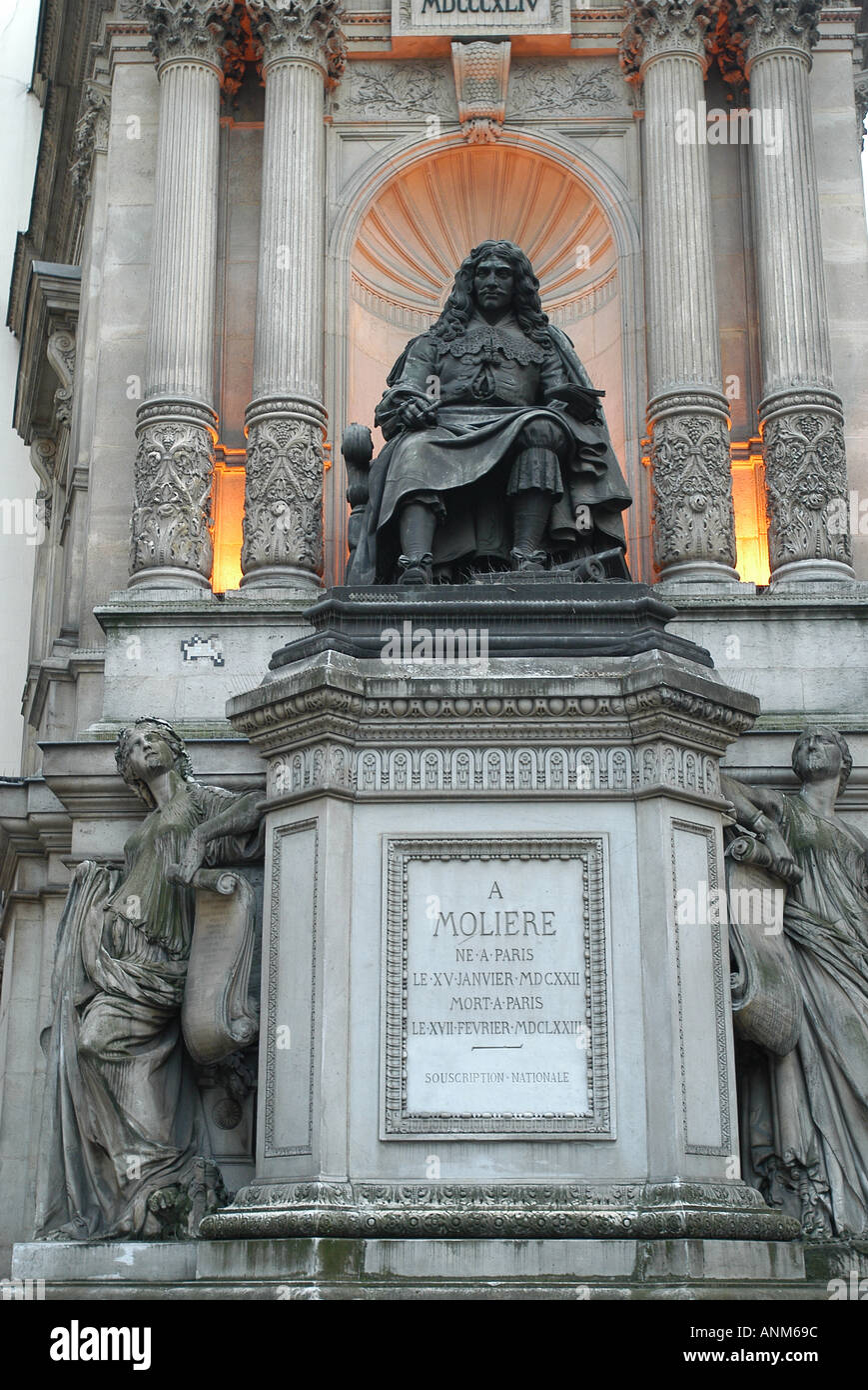 Moliere statue paris france immagini e fotografie stock ad alta ...