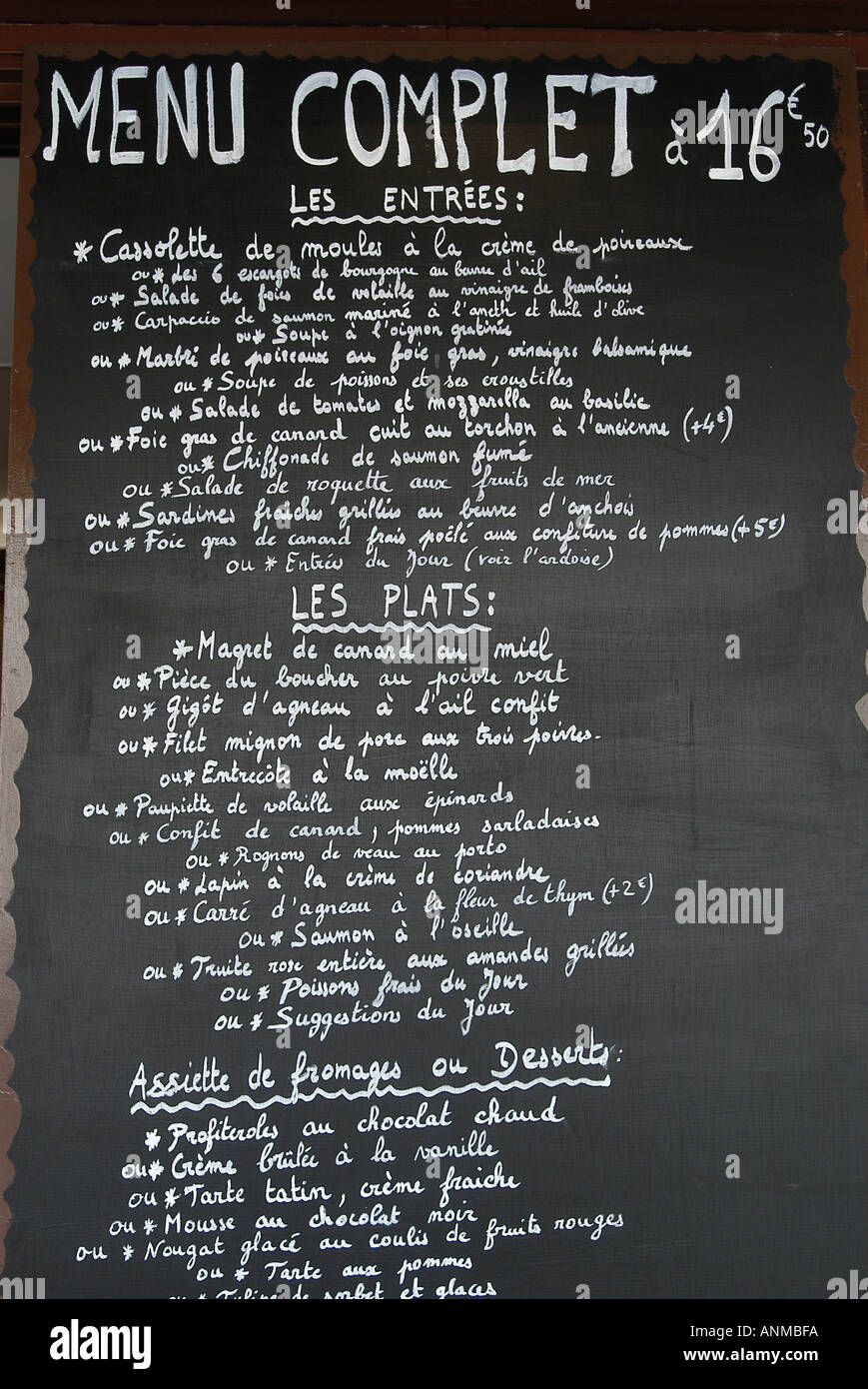 Menu alimentare Complet Parigi Francia verticale Foto Stock