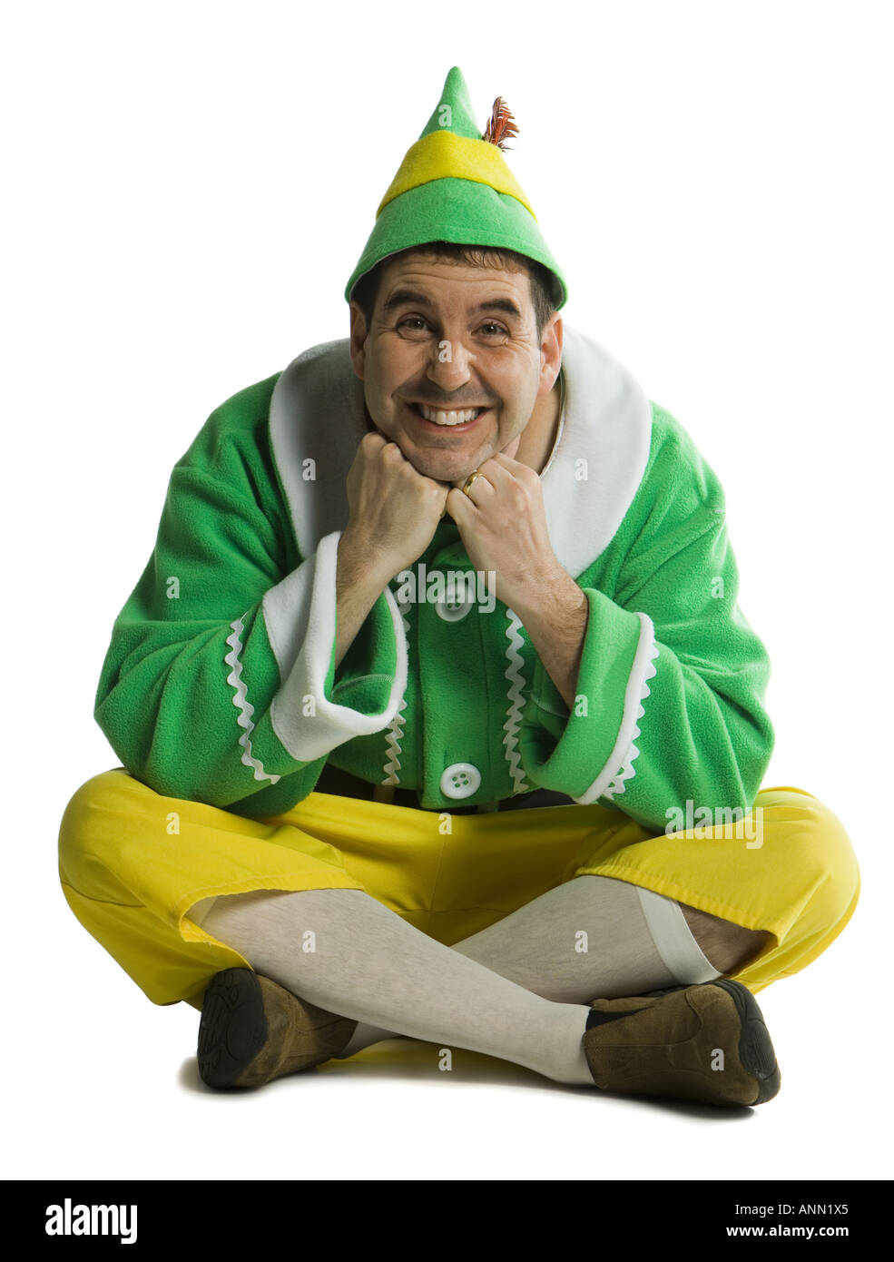 Ritratto di un giovane uomo che indossa un costume di Elf Foto Stock