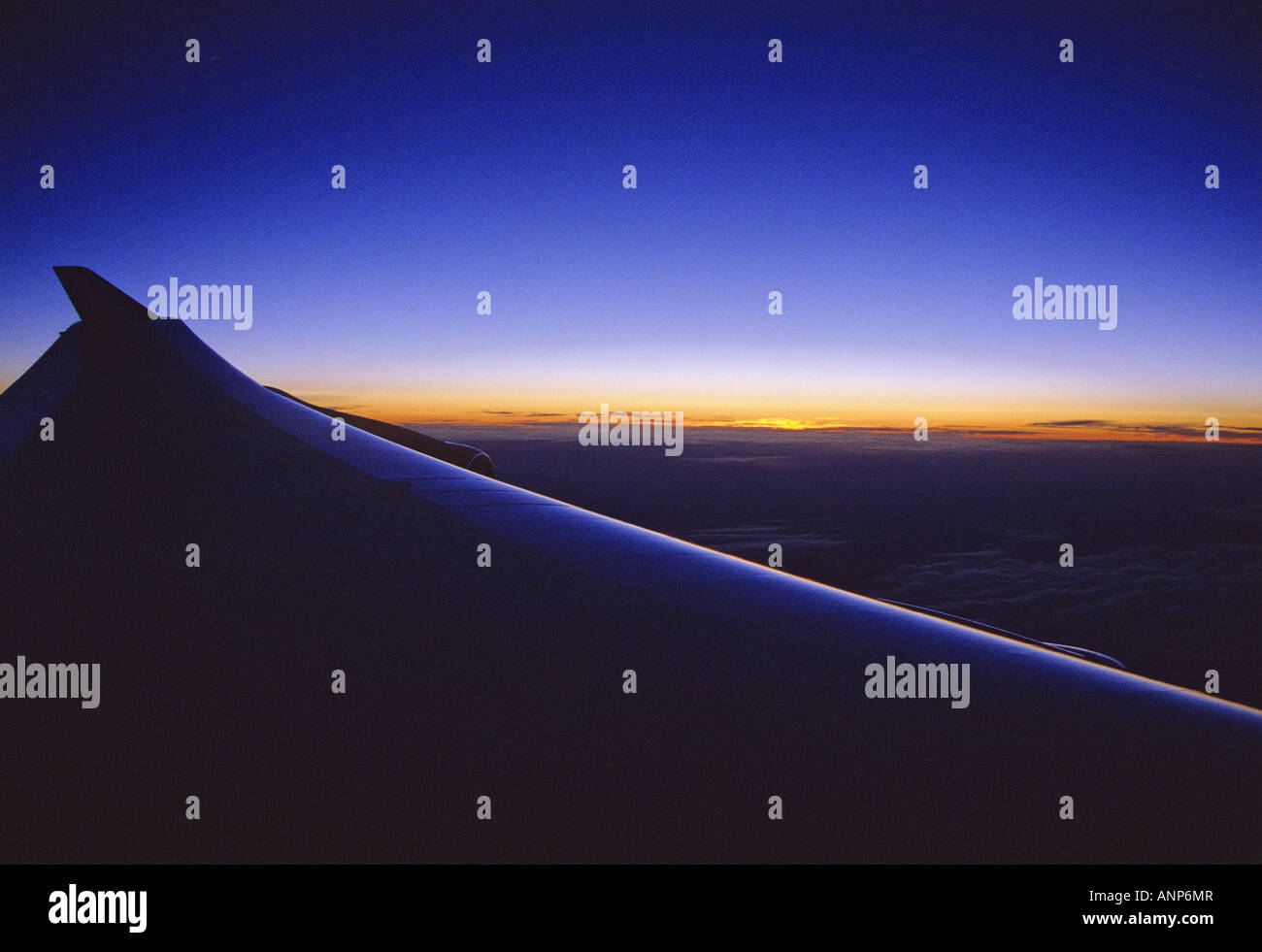 Alba Una vista dalla finestra di aeromobili Foto Stock