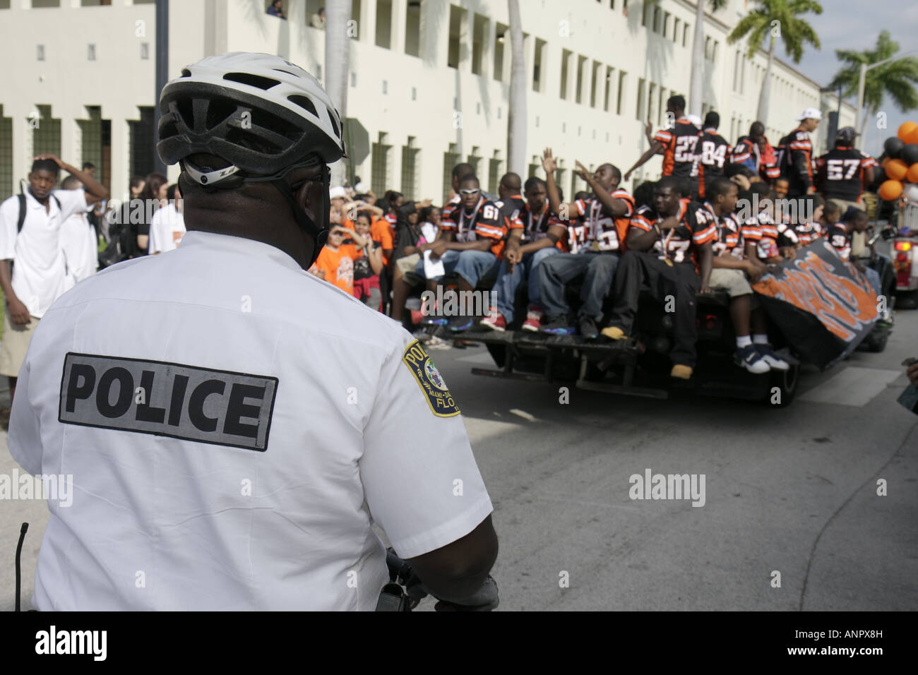 Miami Florida,Overtown,Booker T. Washington High School,campus,public Education,campus,state football Champions Black male,teen teen teenager teenage Foto Stock
