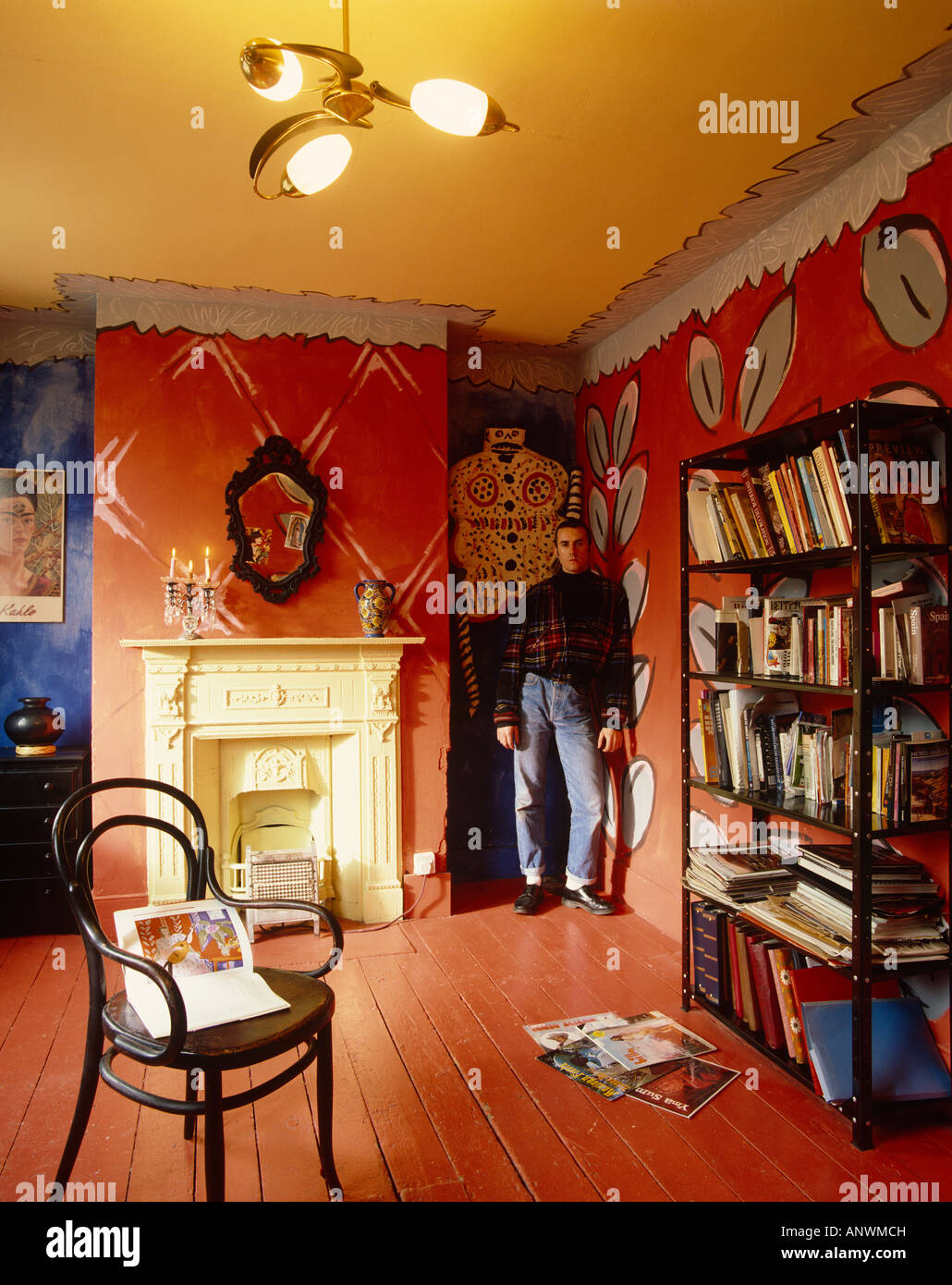 Mick Hurd in salotto Foto Stock