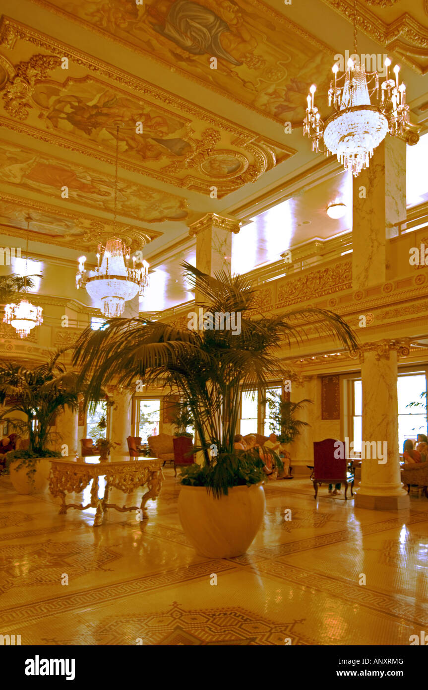 La lobby e al francese leccare Springs Resort e Casinò restaurato di hotel di lusso in francese leccare molle Indiana Foto Stock