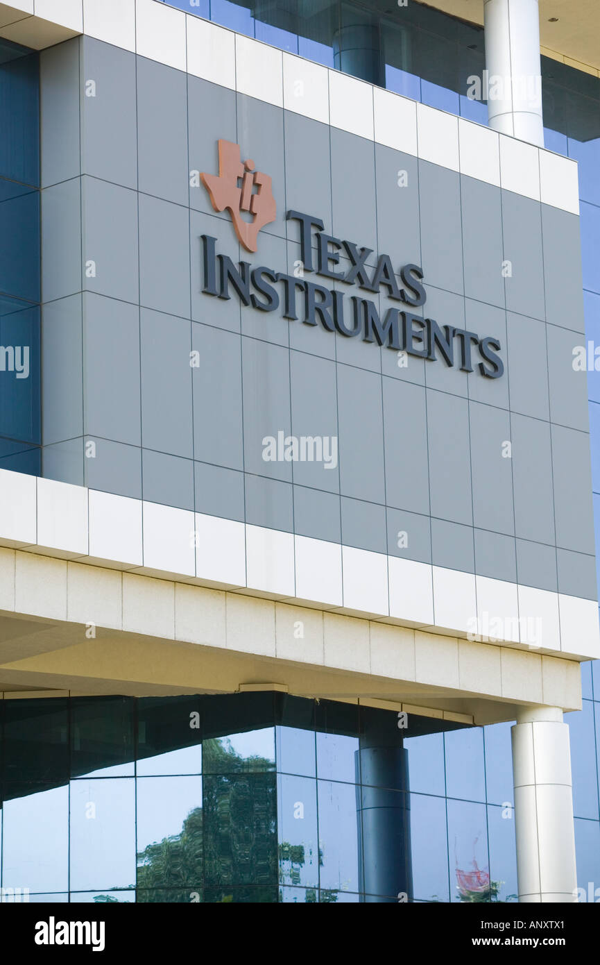 INDIA, Karnataka, Bangalore - India del primo High Tech City. Bagman Tech Park: Texas Instruments Building Foto Stock