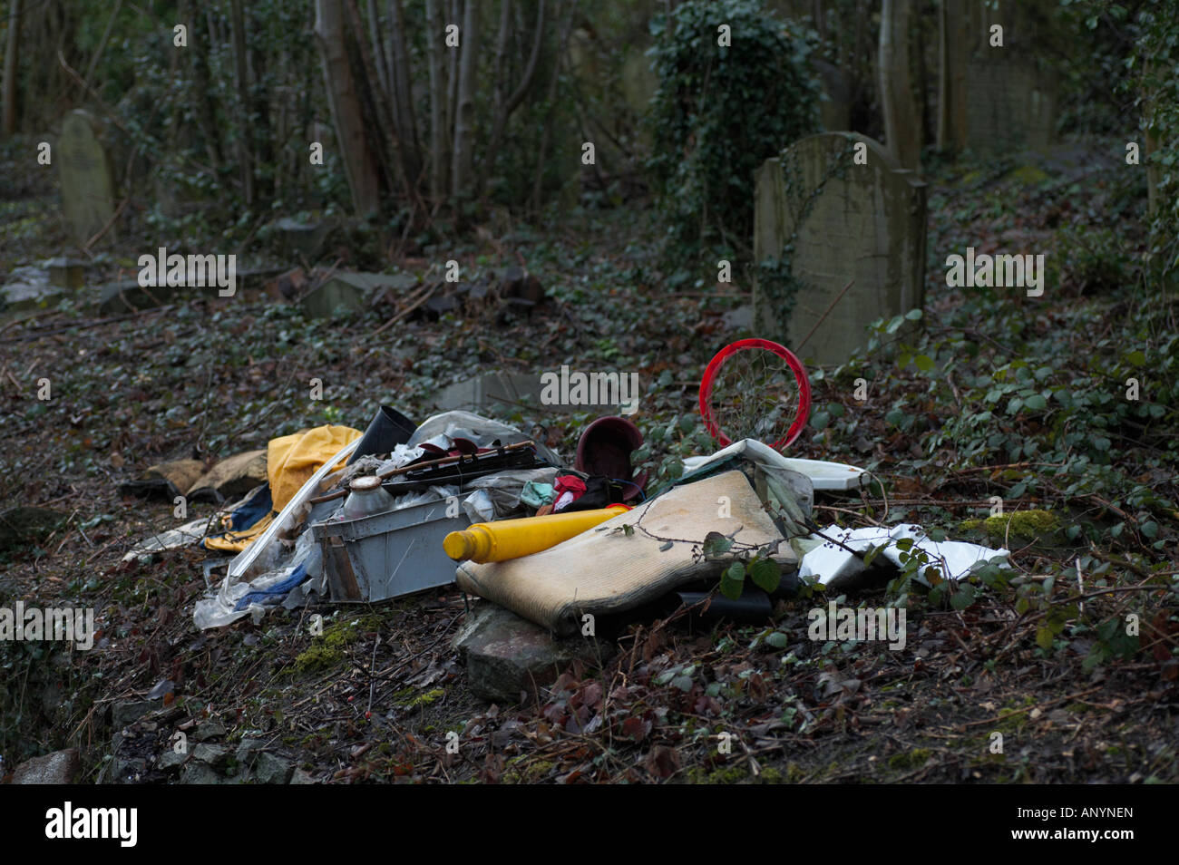 Volare a ribaltamento Arnos Vale Cimitero Bristol Inghilterra Foto Stock