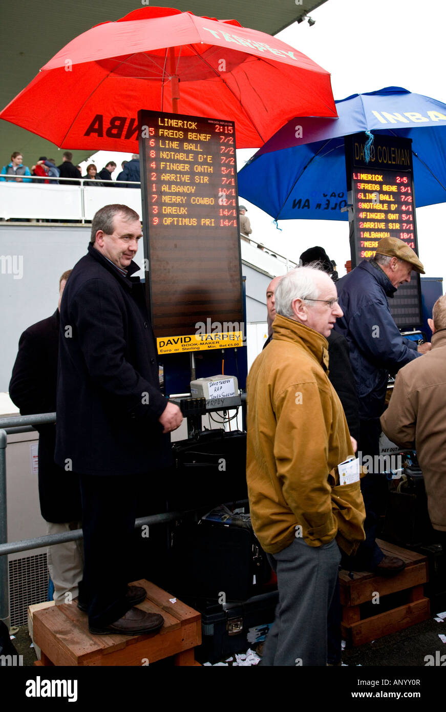 Bookmakers a Limerick Race Course, Irlanda Foto Stock